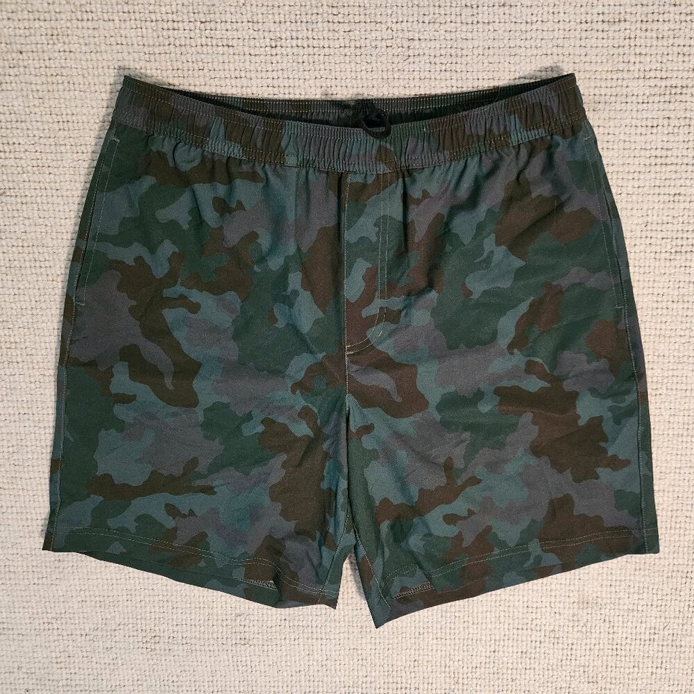 chubbies Men's Camo Athletic Shorts - Green & Dark Green